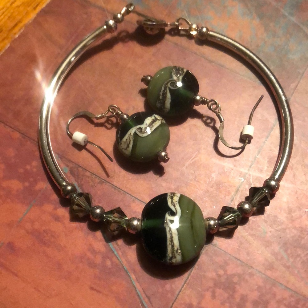 Super cute handmade bracelet & earring set